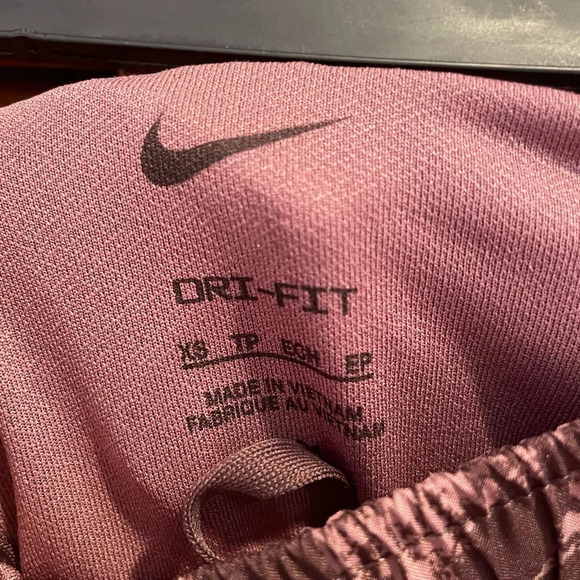 Nike Dri-Fit Women’s Lined Tempo Brown Athletic Running Shorts Sz XS NWT - Picture 7 of 7